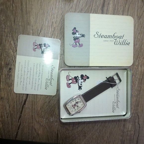 steam boat willie watch NEW steam boat willie watch comes with tin and info card - Picture 1 of 4